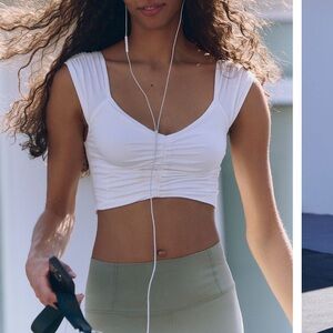 Free people breathe deeper crop tank xs white